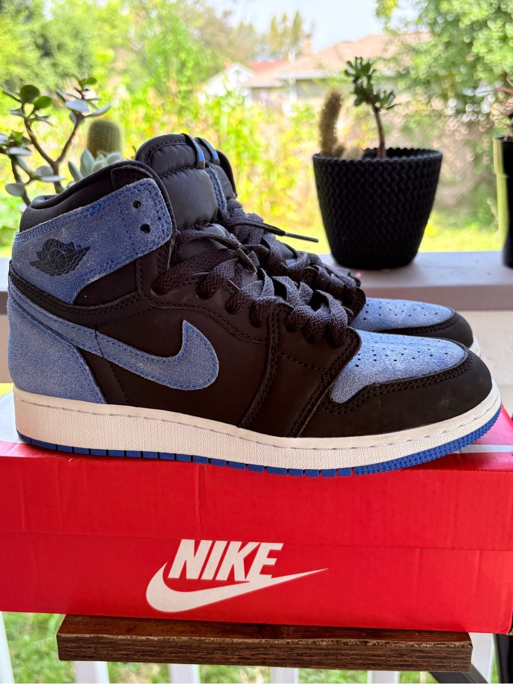 Nike  High-Top Sneakers in Black and Light Blue Suede Women’s 6.5 ….Y5